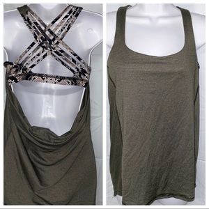 Lululemon Wild tank gator snake free to be 8